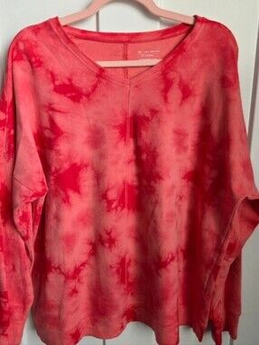 0052.  Tek Gear V Neck Sweatshirt